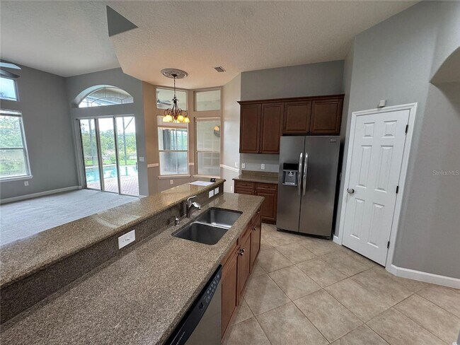 Building Photo - 142 Harrington Ct