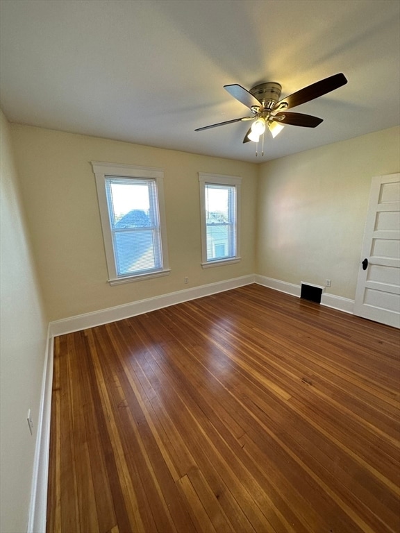 Building Photo - 35 George St