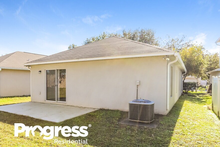 Building Photo - 17031 Ongar Ct