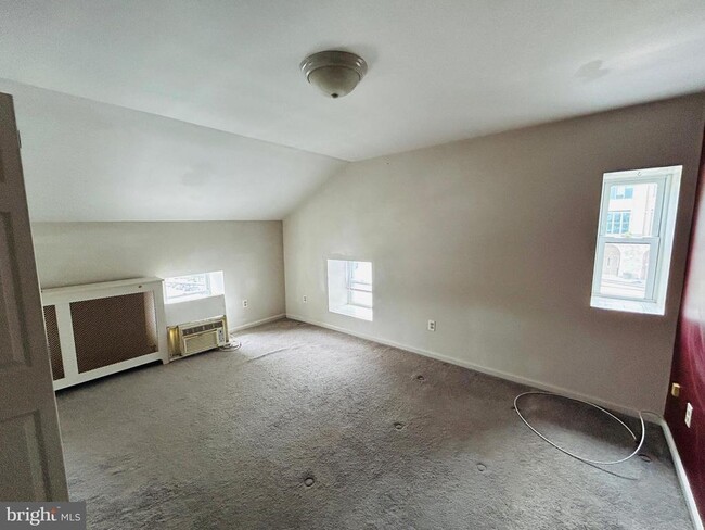 Building Photo - 6500 Ridge Ave