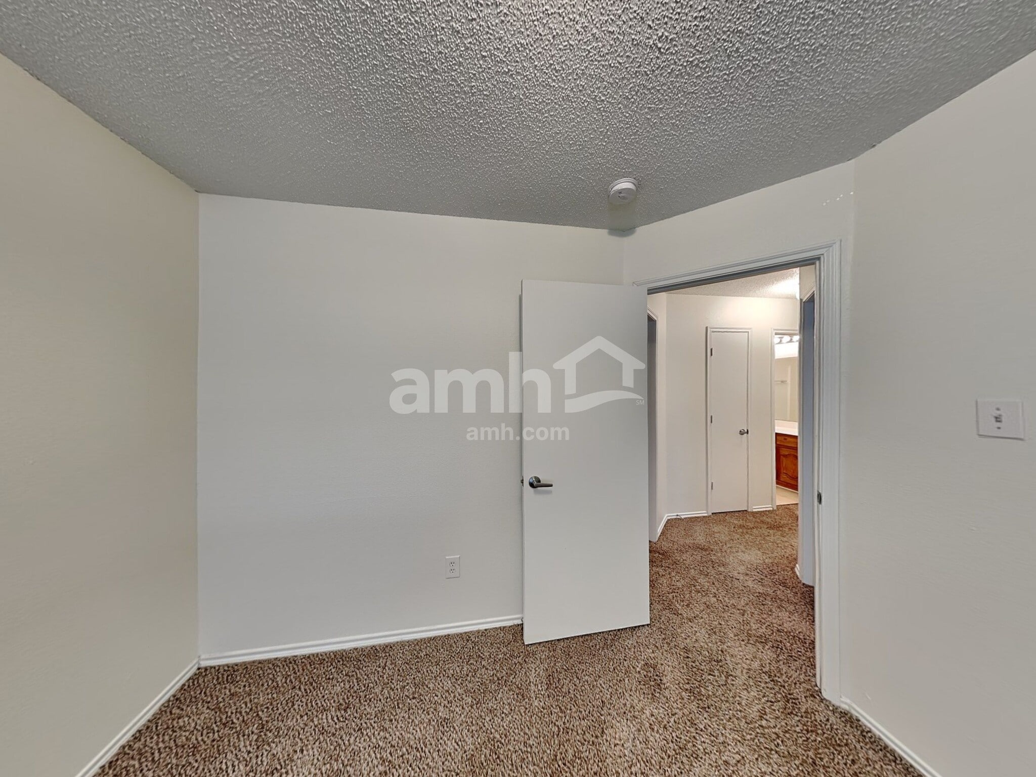 Building Photo - 777 Eldorado Dr