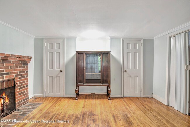 Building Photo - 284 Millstone Rd