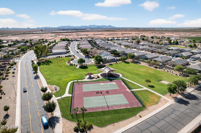 Building Photo - 10355 E Lupine Ln