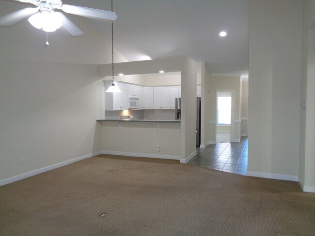 Building Photo - APPLICATION PENDING-Clemmons-Lovely Patio Home with Sunroom