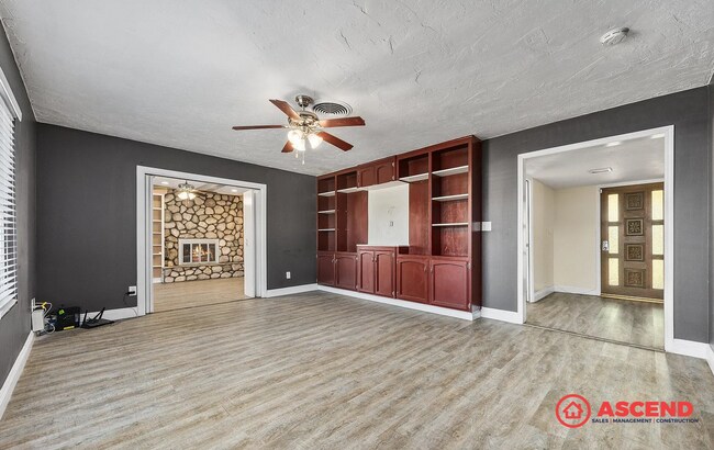 Building Photo - Beautiful 3 Bed, 2 Bath Home with Pool, Solar & Cozy Fireplace