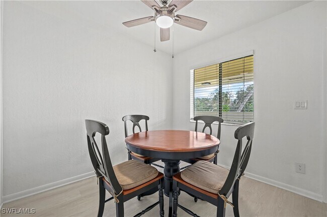 Building Photo - 4607 Bayshore Dr