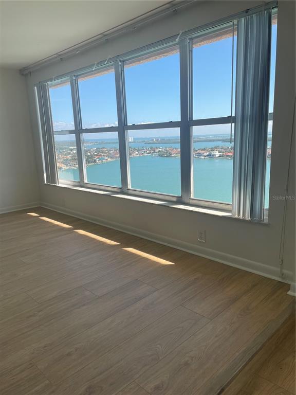 Building Photo - 5200 Brittany Dr S