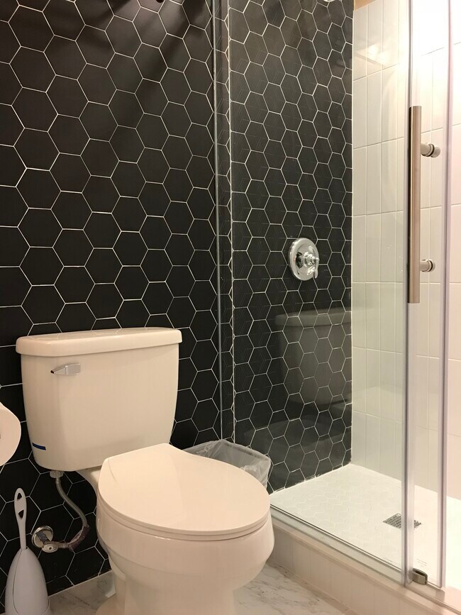 201 Bathroom - 3505 Race St
