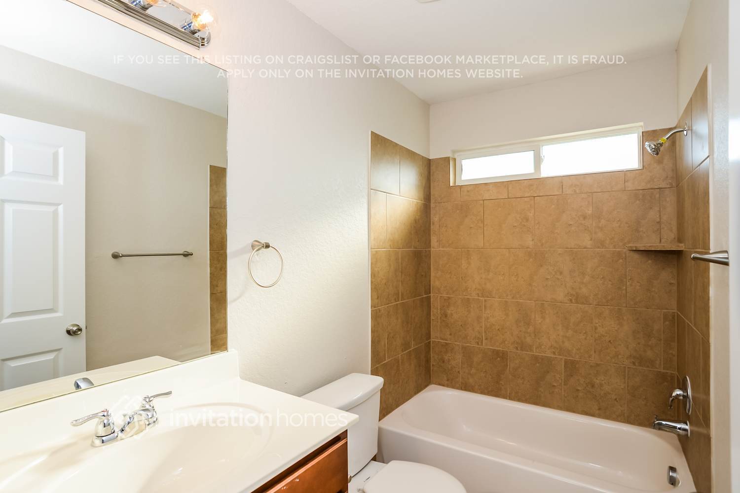 Building Photo - 114 Finch Knoll