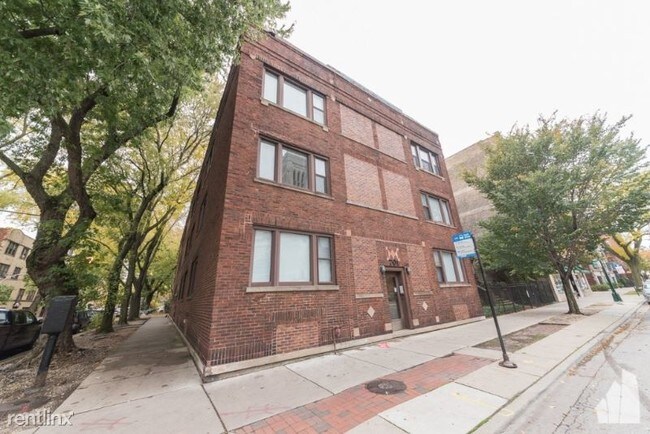 Building Photo - 701 W Belmont Ave