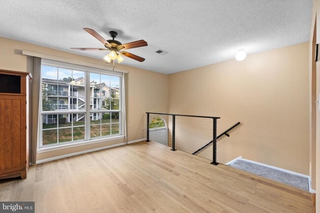 Building Photo - 71 Chambord Ct