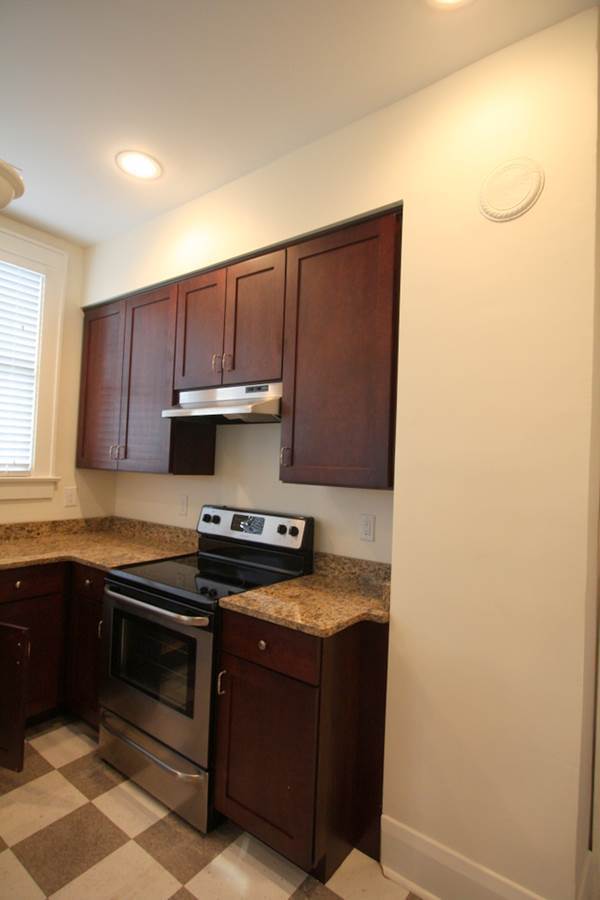 Building Photo - 2404 N Morgan St