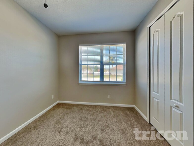 Building Photo - 3525 Chandler Estates Dr