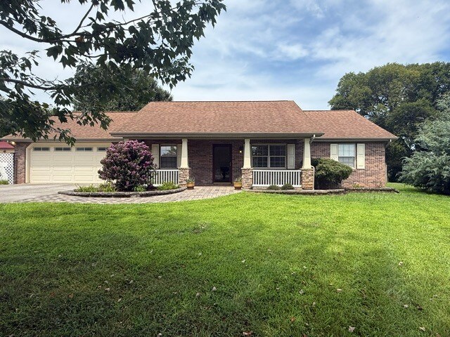 Building Photo - 1740 Country Meadows Dr