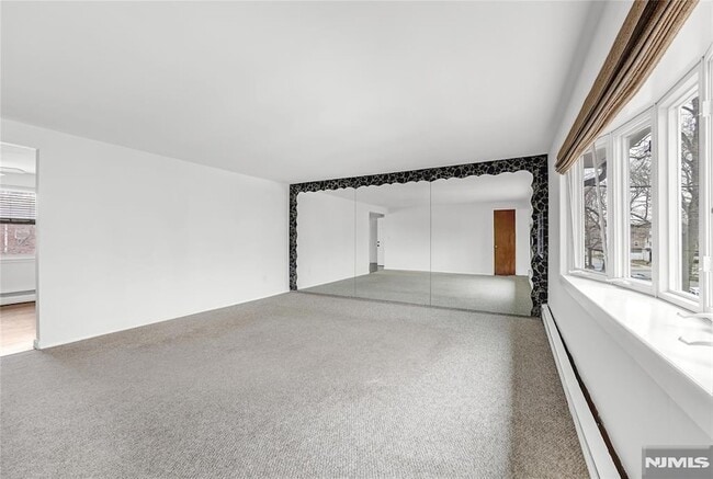 Building Photo - 38 Washington Ave