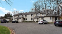 Building Photo - 42 Simsbury Landing