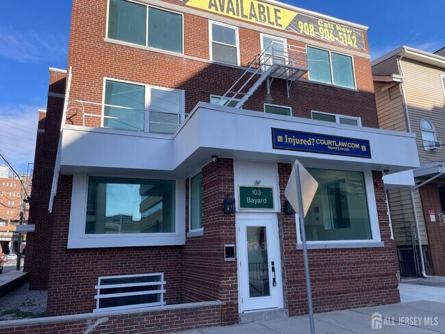 Primary Photo - 103 Bayard St