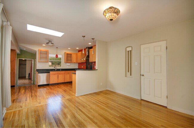 Building Photo - 3521 Smith Ave SE