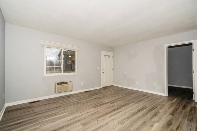 Building Photo - 3136-3140 Hassler St