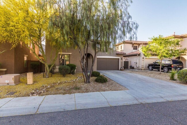 Building Photo - Gorgeous 5 Bedroom 3.5 Bath Stetson Valley...