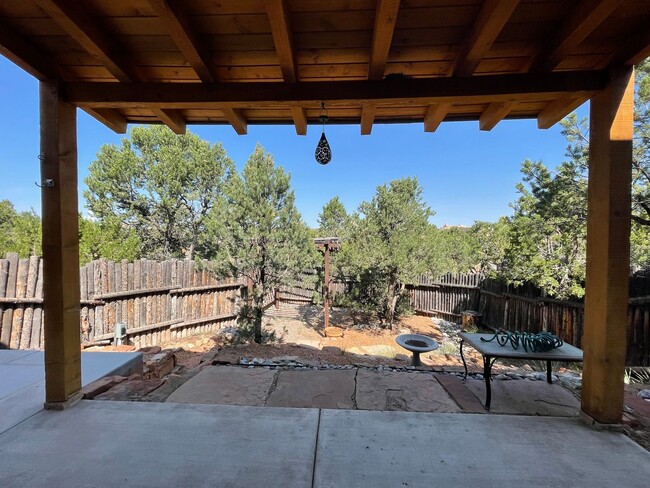 Building Photo - 1670 Via Bosque