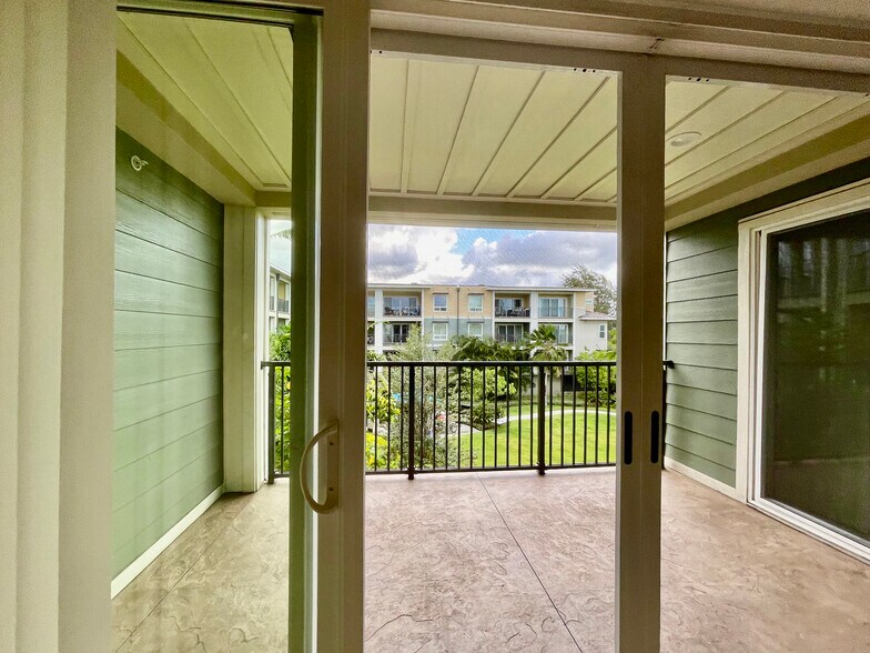 Building Photo - 497 Kailua Rd