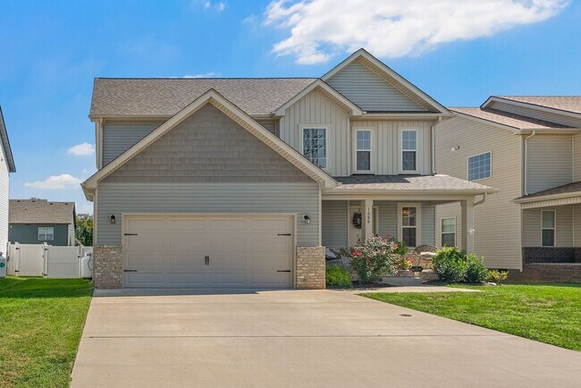 Building Photo - Modern Home in The Quarry Subdivision!