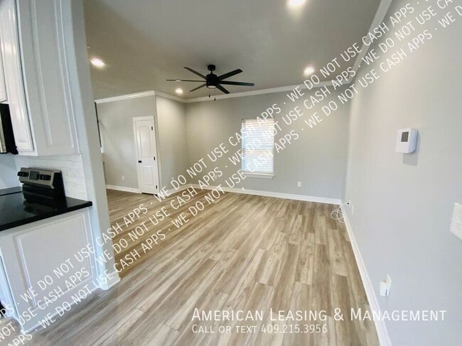 Building Photo - 175 Allen St