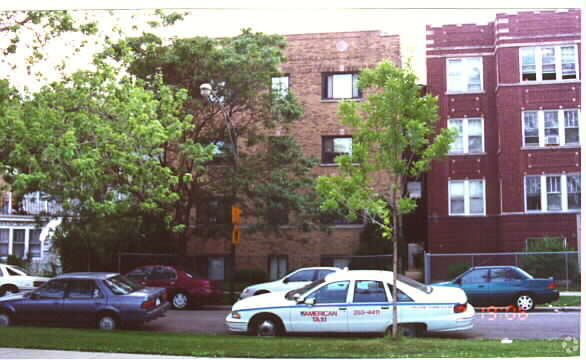 Primary Photo - 1135-37 Maple Ave.