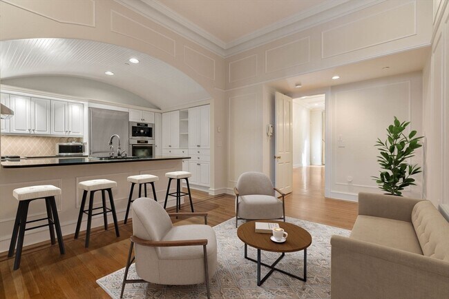 Building Photo - 23 Marlborough St