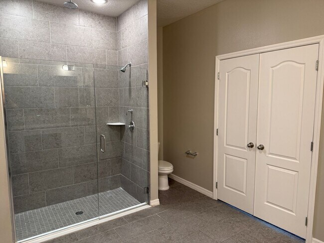 Building Photo - Terrifically Maintained Rental Home in Leesburg!