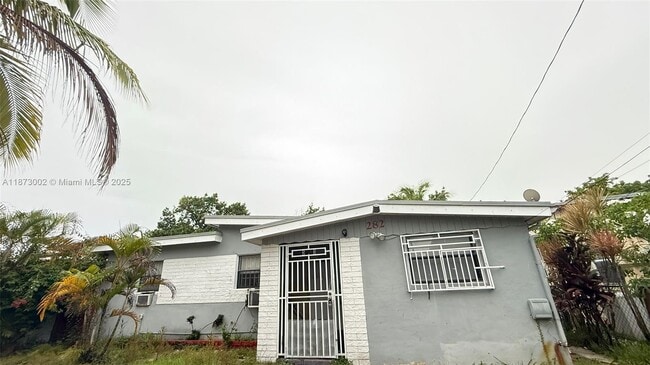 Building Photo - 282 NW 98th St
