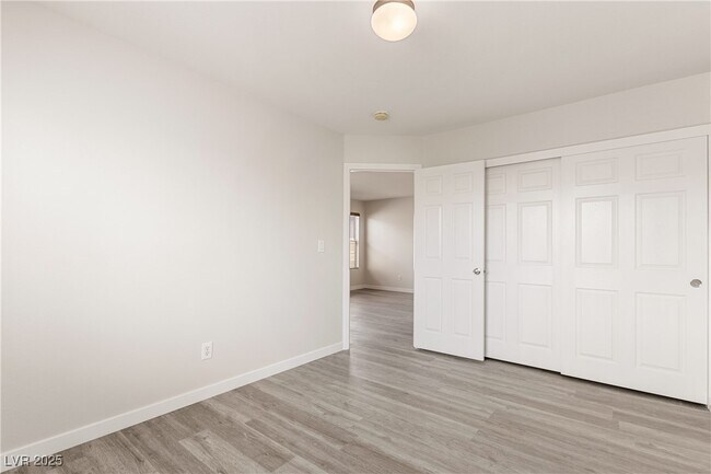 Building Photo - 218 Lantana Breeze Dr
