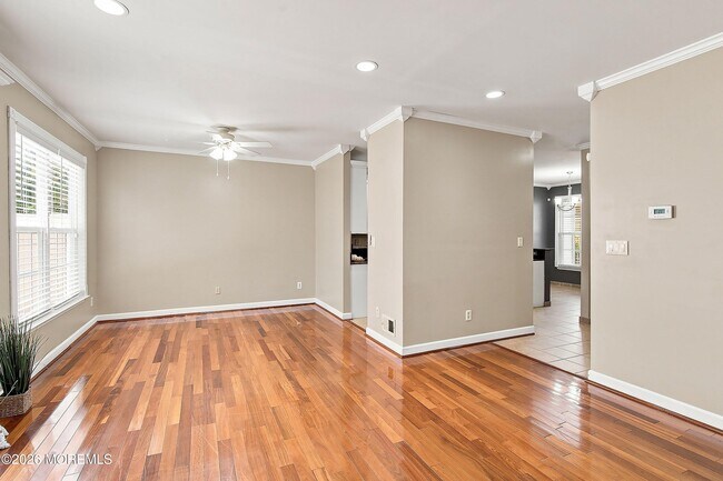 Building Photo - 90 Banyan Blvd
