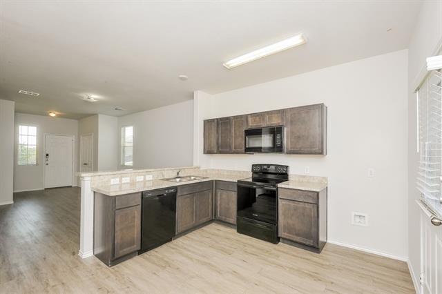 Building Photo - 8348 Yaupon Holly Trl