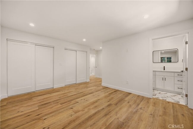 Building Photo - 17024 Parthenia St
