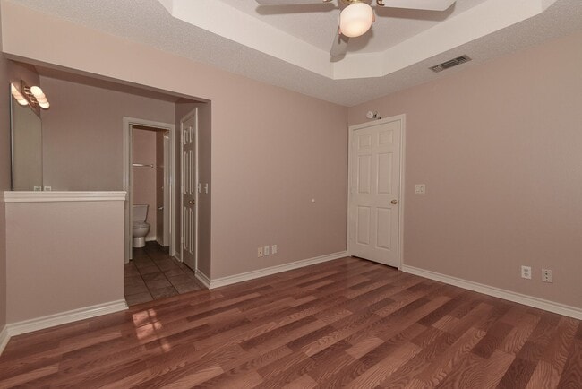 Building Photo - 1205 Monroe St