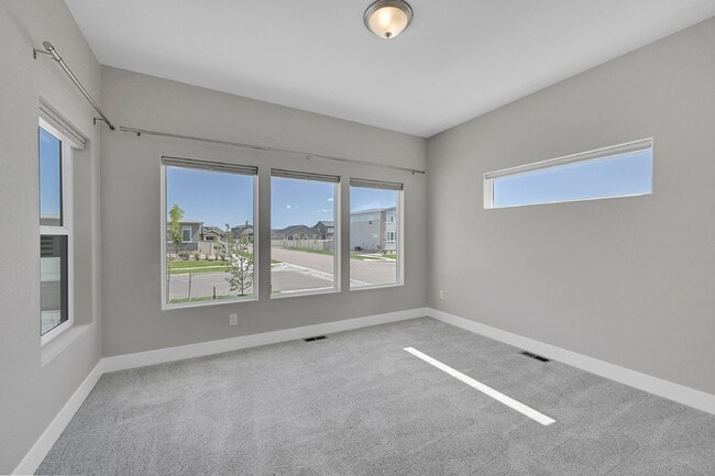 Building Photo - $2,425 - 3 beds, 2 baths, Updated home in ...