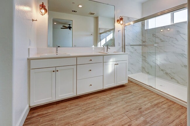 Building Photo - Brand new home in Riverstone