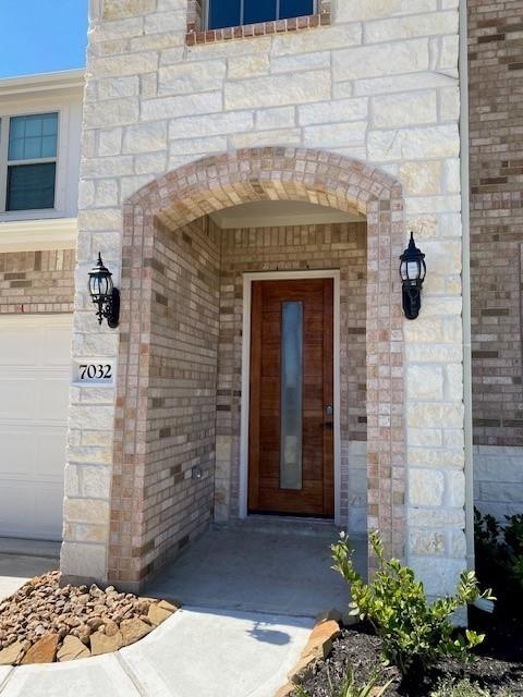 Primary Photo - 7032 Terra Ln