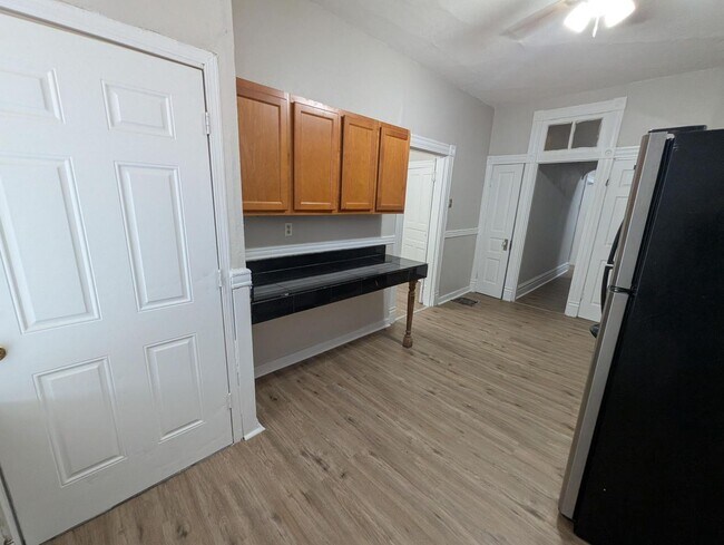 Building Photo - 3324 Illinois Ave