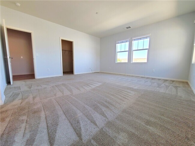 Building Photo - 7539 Prairie Dr