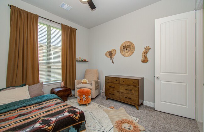 Building Photo - 10442 Eastern Bluestar Dr