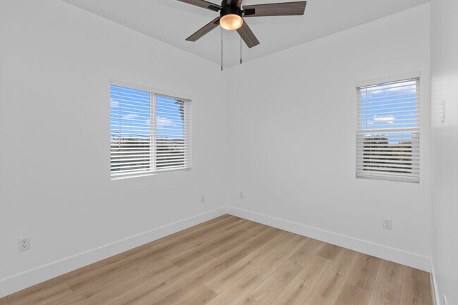 Building Photo - 6704 Saranac St