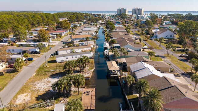 Building Photo - 6588 Harbour Blvd