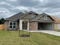 Building Photo - 5625 St Charles Dr