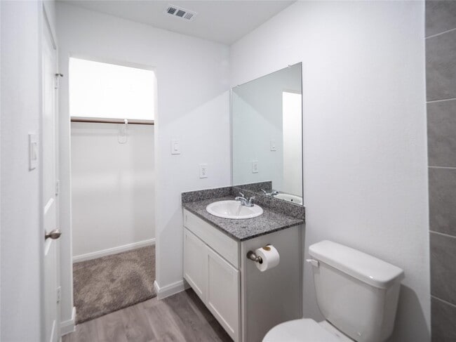 Building Photo - 16331 Jasmine Marie Pl