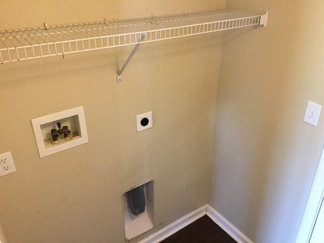 Building Photo - 5303 Rivers Edge Blvd