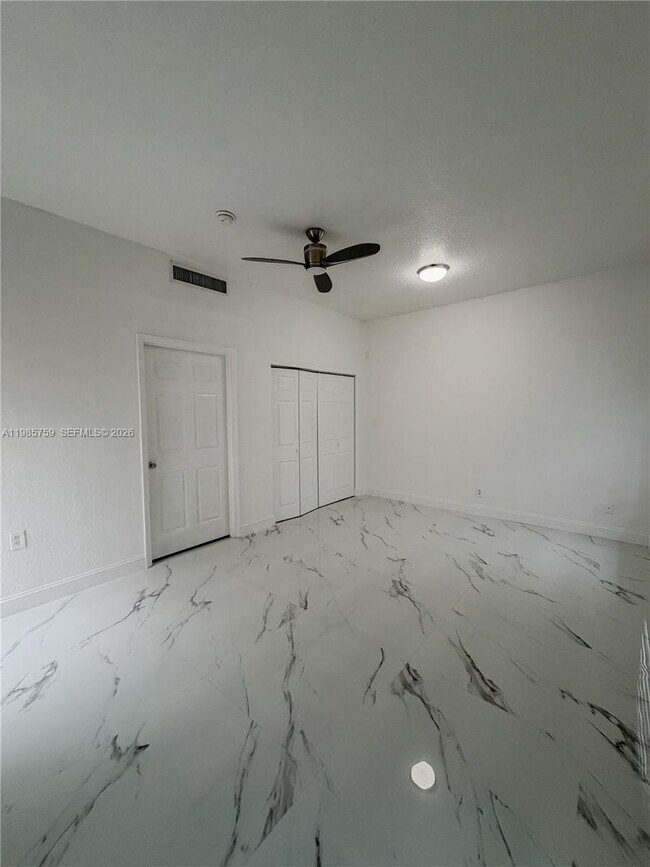 Building Photo - 16242 SW 42nd Terrace