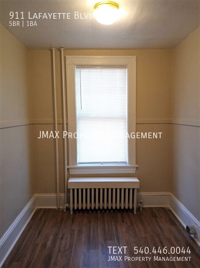 Building Photo - 911 Lafayette Blvd NW